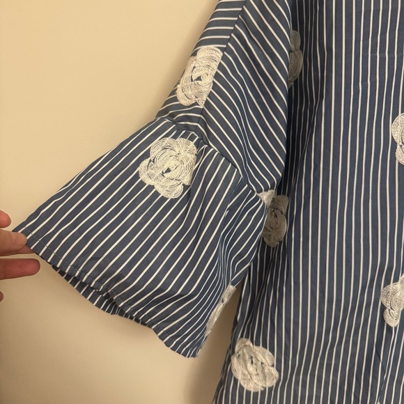 2/20 Floral and Striped 3/4 Sleeve Blouse - Women’s Small - Picture 4 of 8
